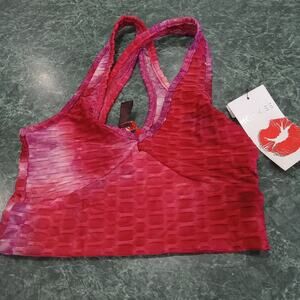 Hot Kiss Pink Red Tie Dye Criss Cross Crop Top Size Medium Textured NWT Summer